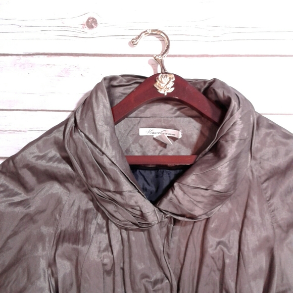 Kenneth Cole 3 button metallic bomber jacket - Picture 6 of 8